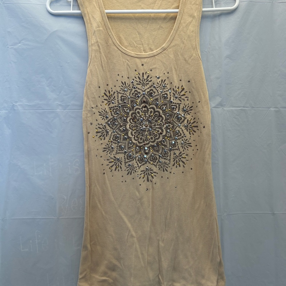 Embellished Beige Tank Top - Picture 4 of 5